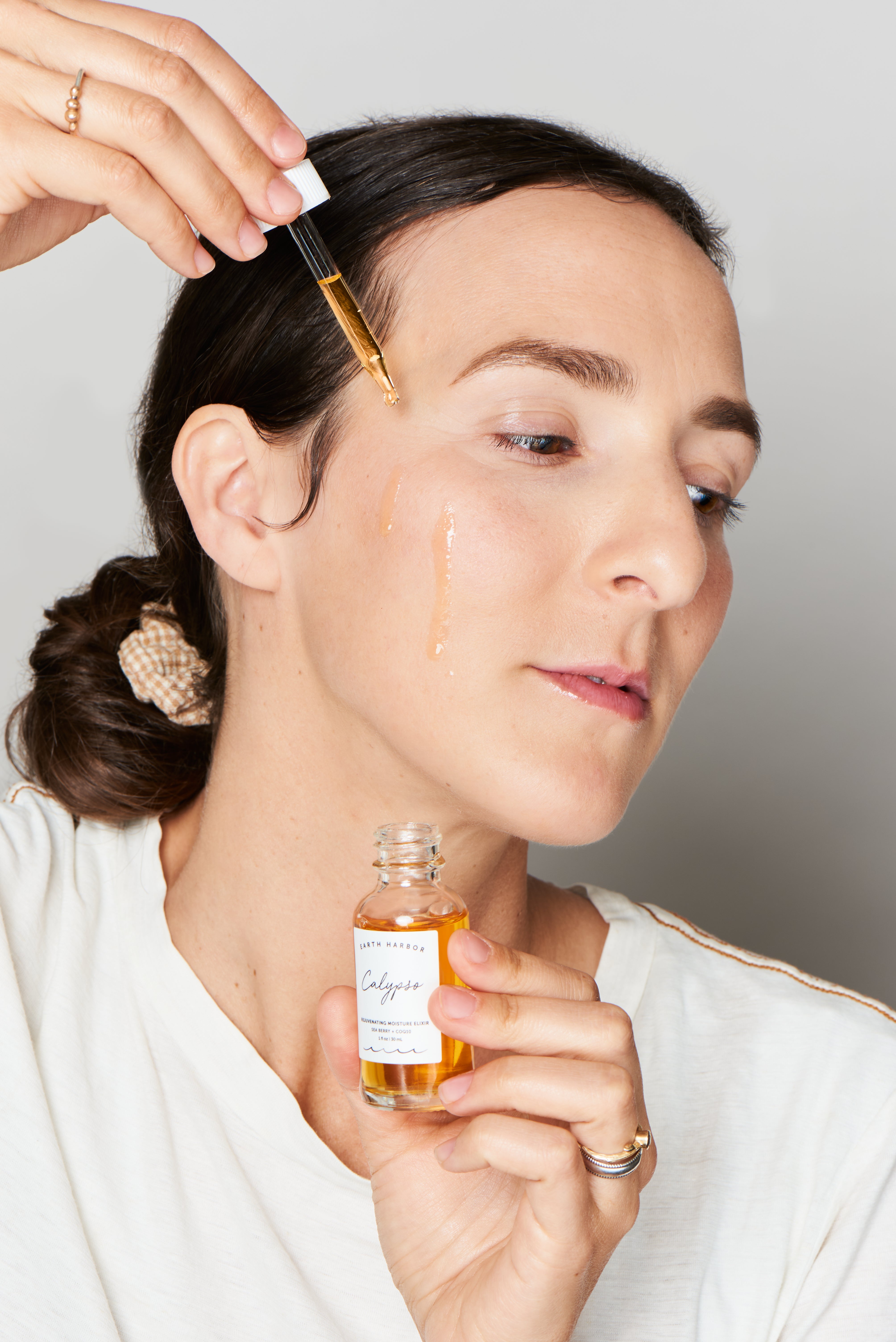 CALYPSO Vitamin C Facial Oil – Earth Harbor Naturals